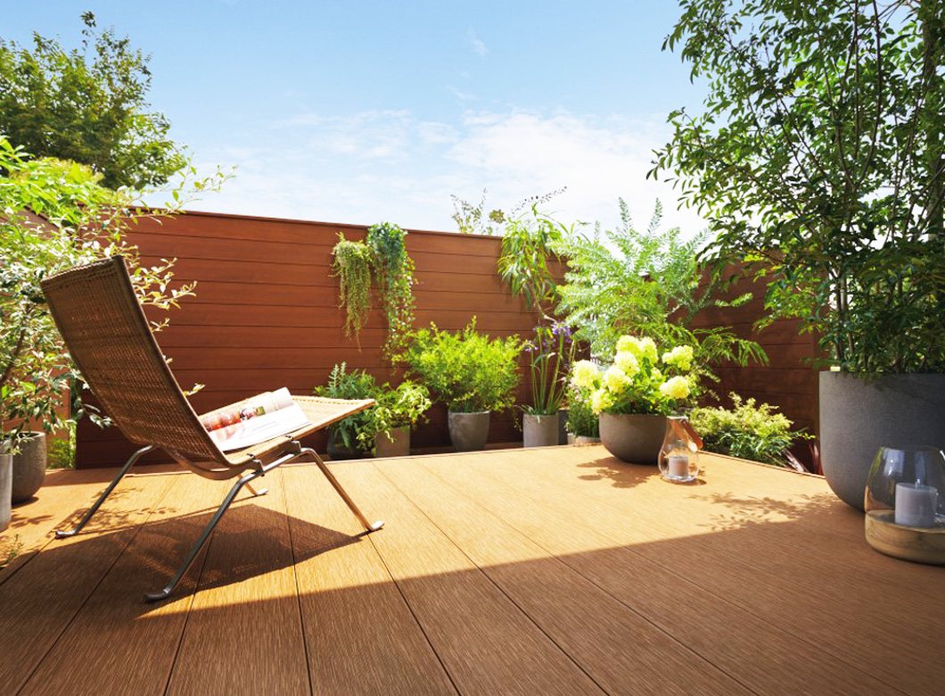 リウッドデッキ